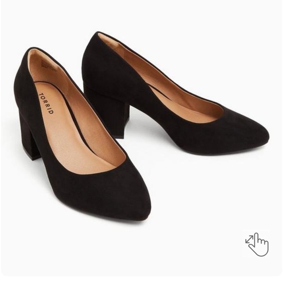 Torrid Almond Toe Block Heel Pump Black Cushioned 3 inch Wide Width 8W - Picture 2 of 11